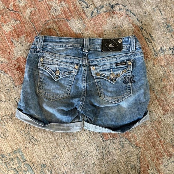 Miss Me Pants - Miss me Jean shorts Size 28 lowrise miss me jean shorts preppy fairy festival